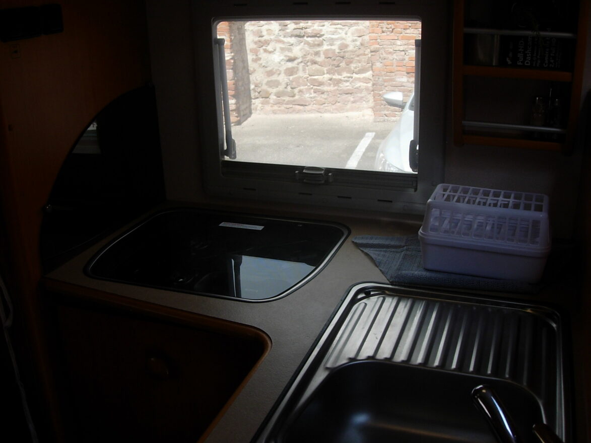 photos.others