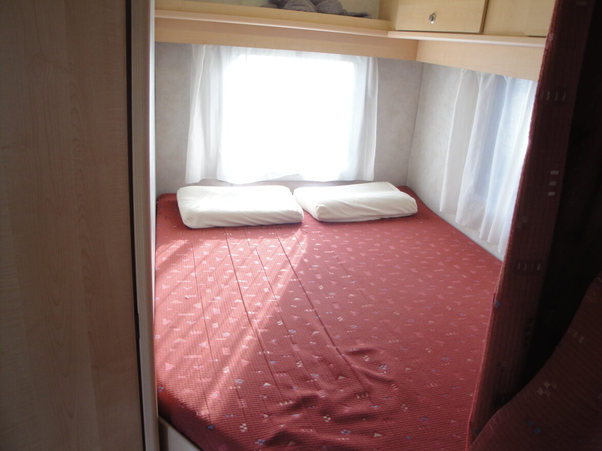 photos.others