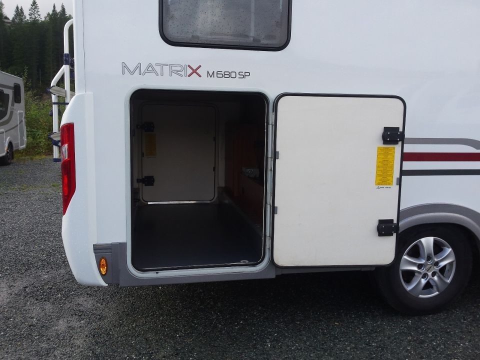 photos.external