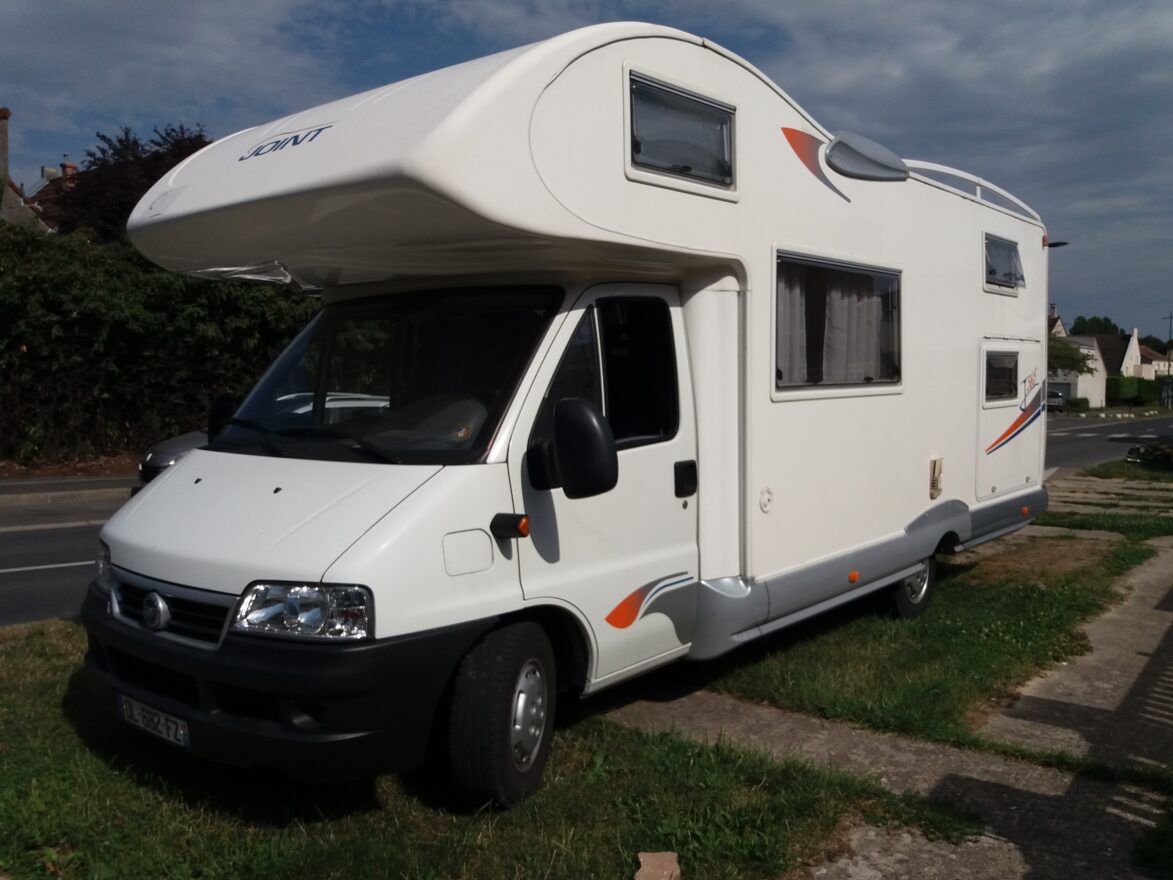 photos.external