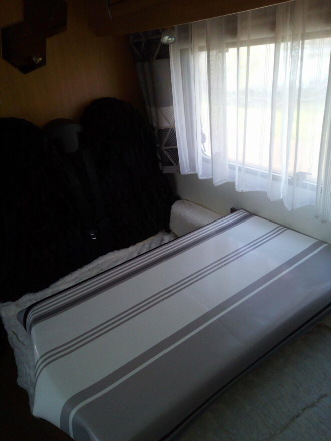 photos.couch