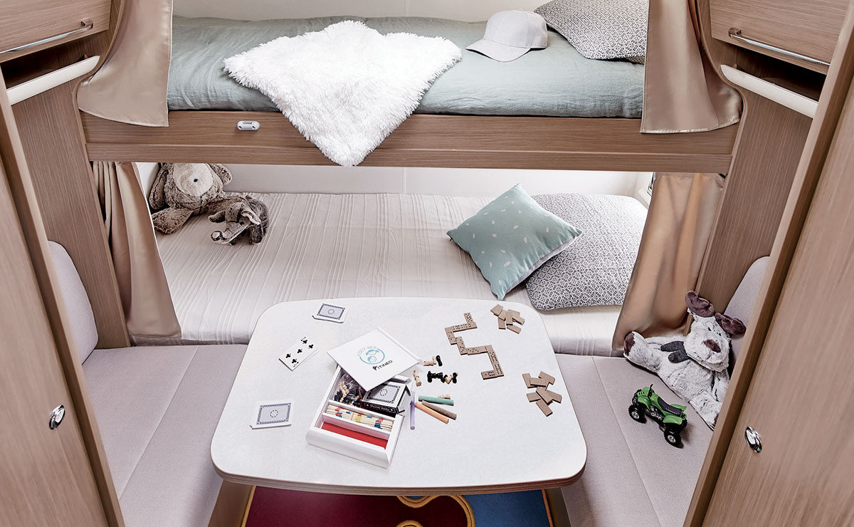 photos.couch