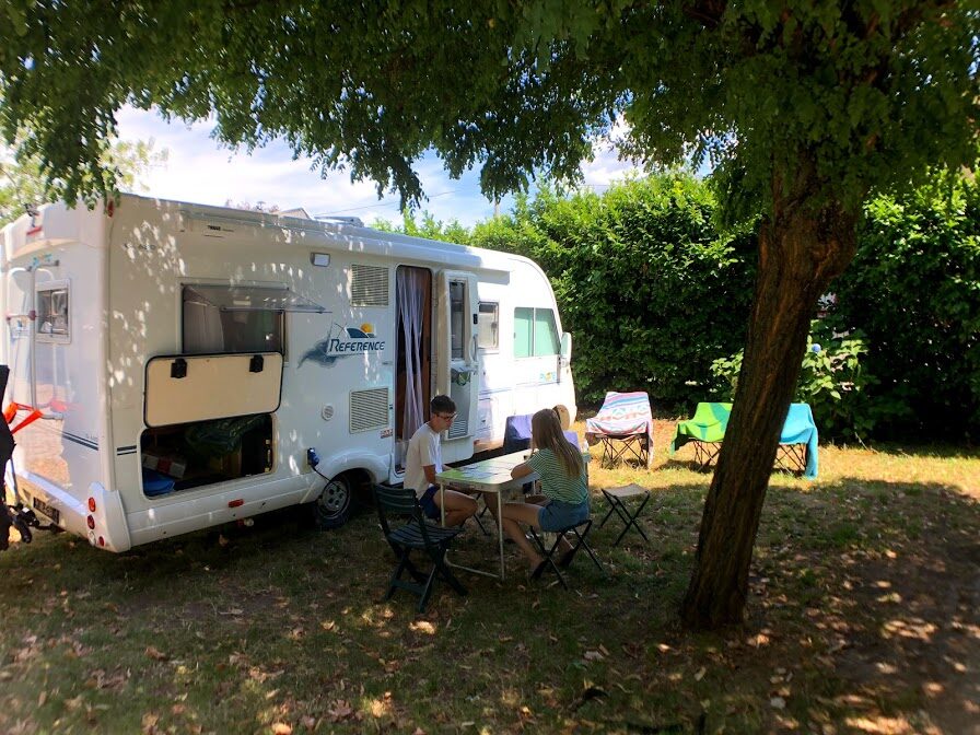 photos.external