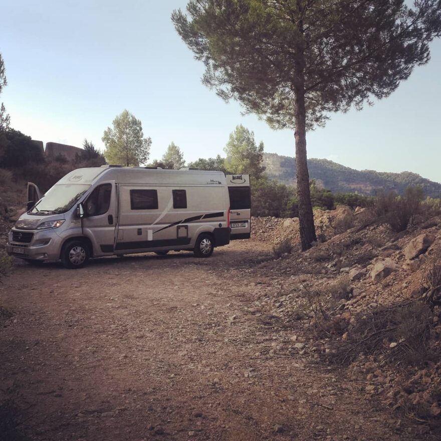 photos.external