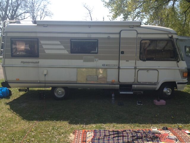 photos.external