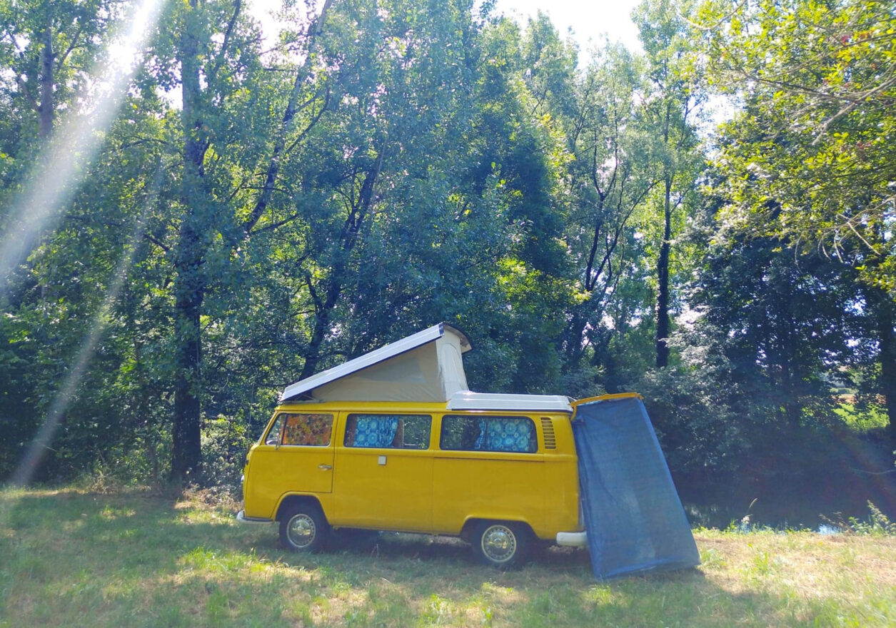 photos.external