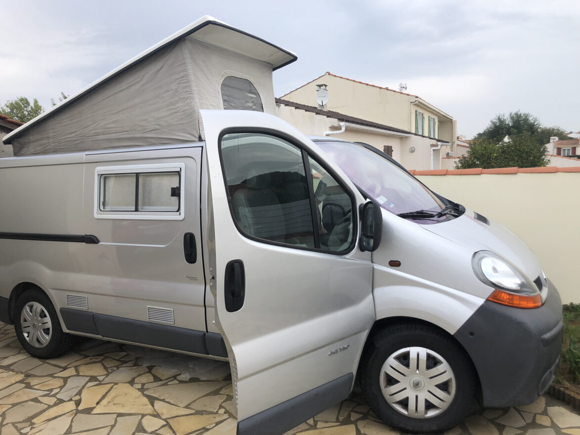 photos.external