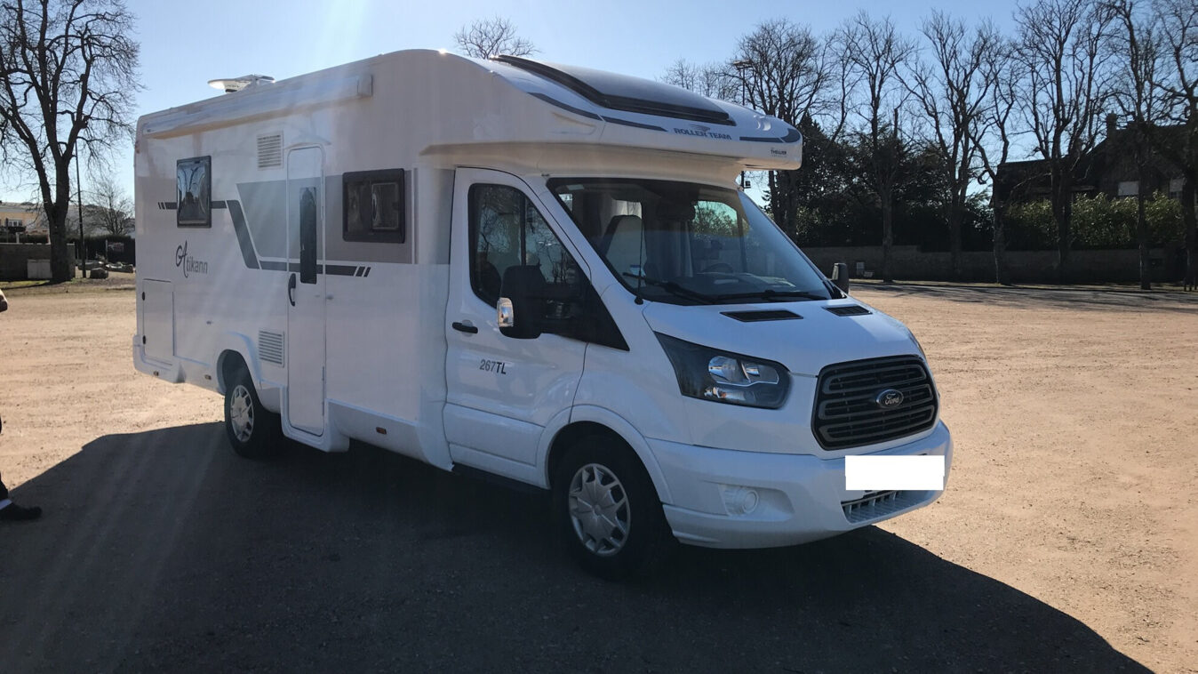 photos.external