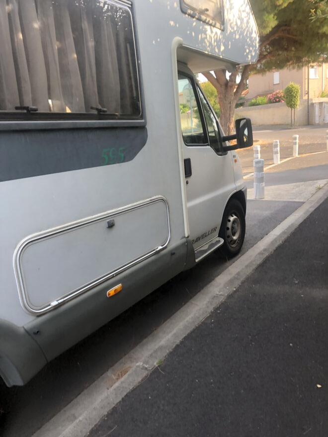 photos.external