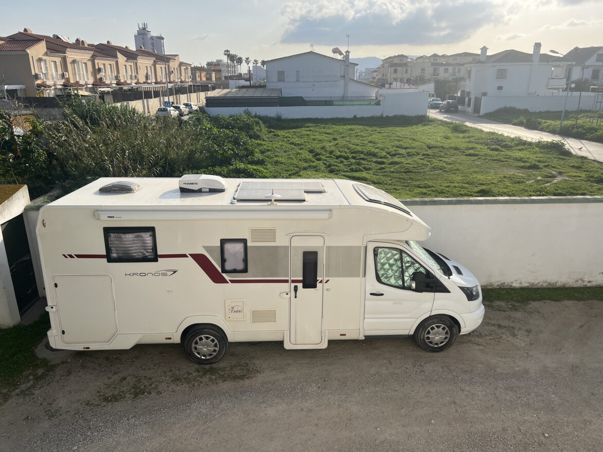 photos.external