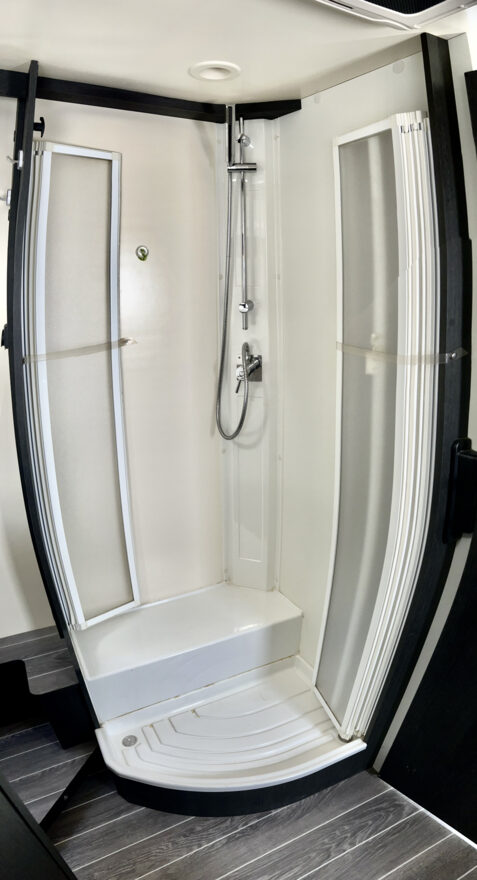 photos.bathroom