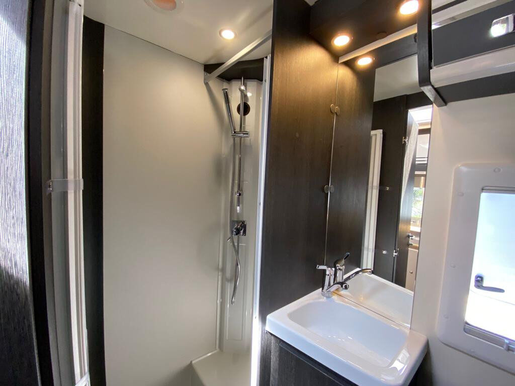 photos.bathroom