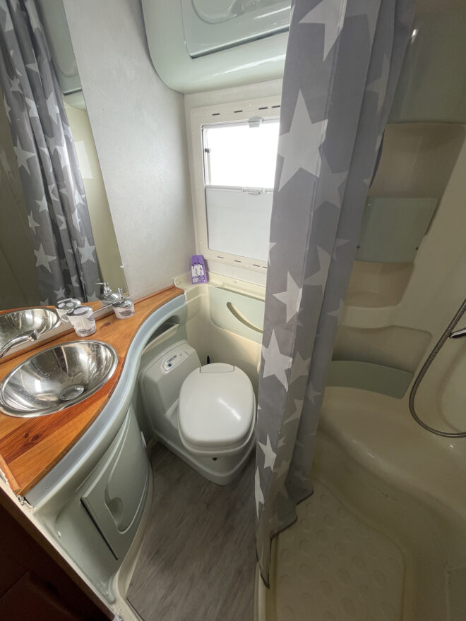 photos.bathroom