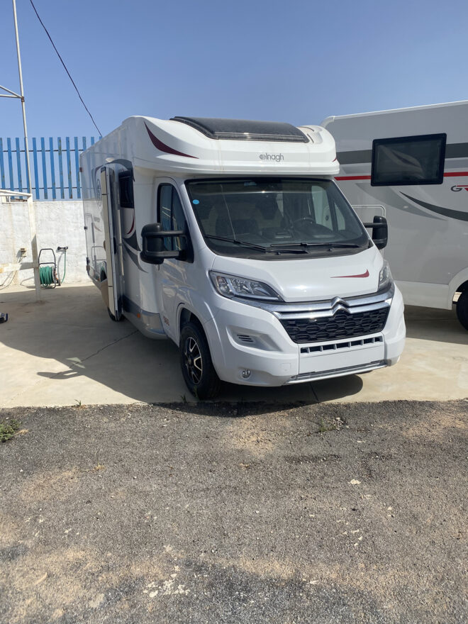 photos.external