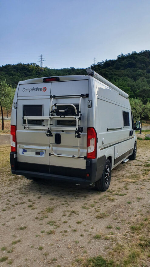 photos.external