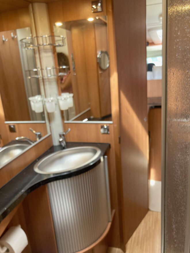 photos.bathroom