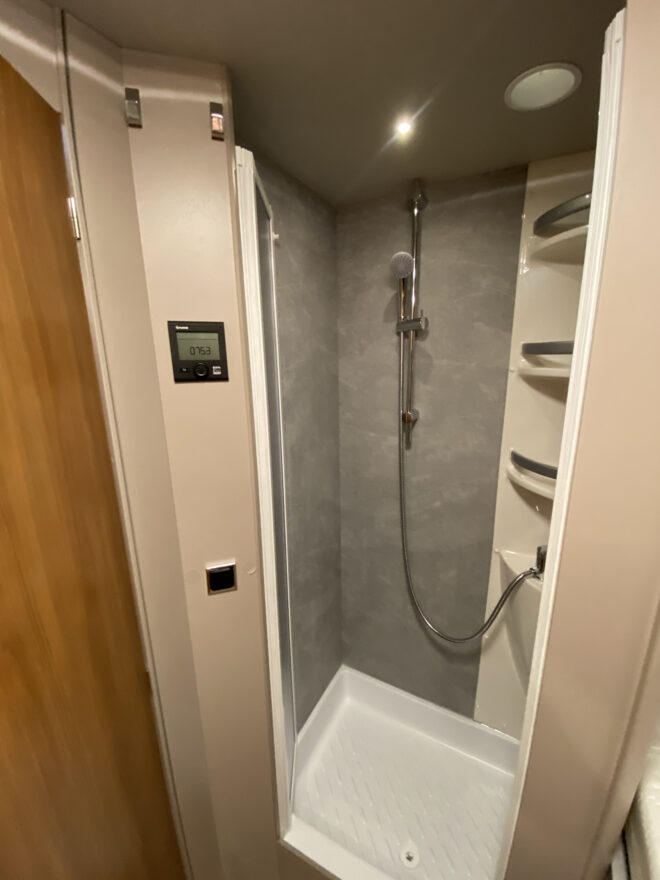 photos.bathroom