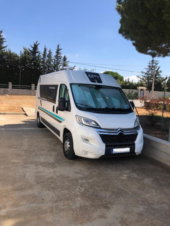 photos.external