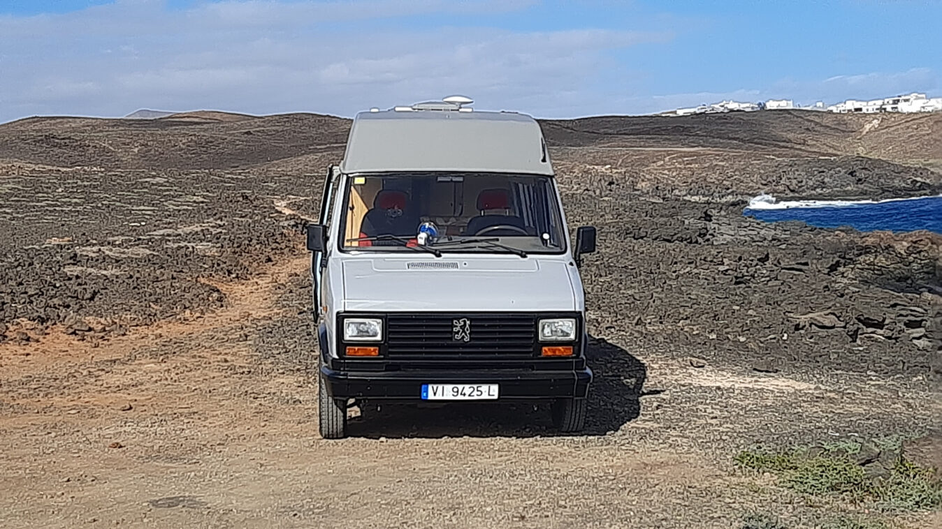 photos.external