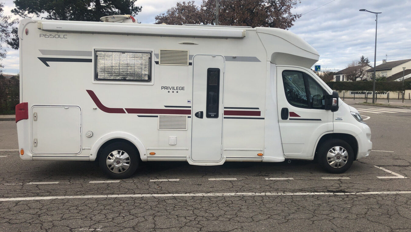 photos.external