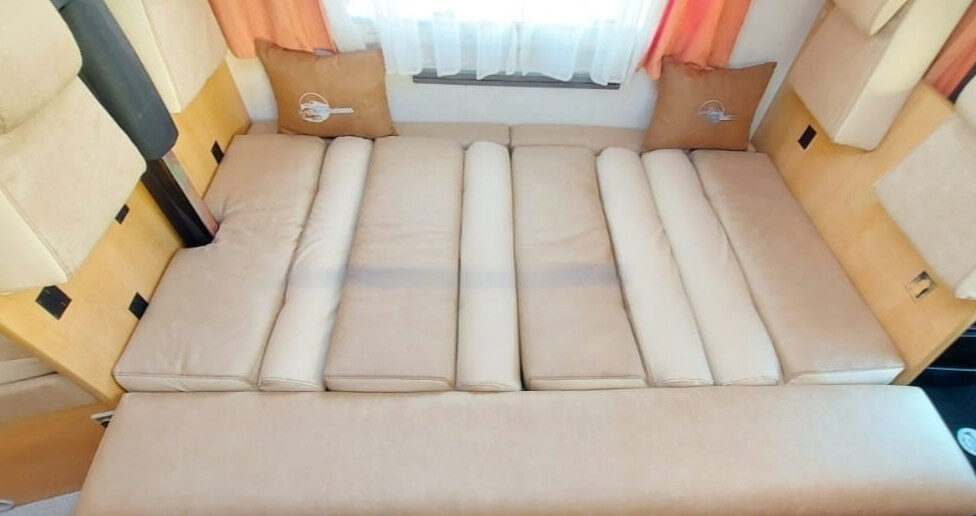 photos.couch