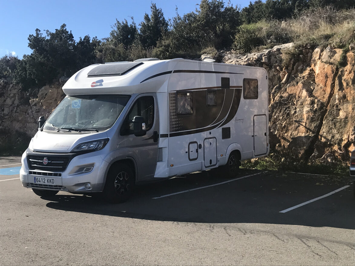 photos.external