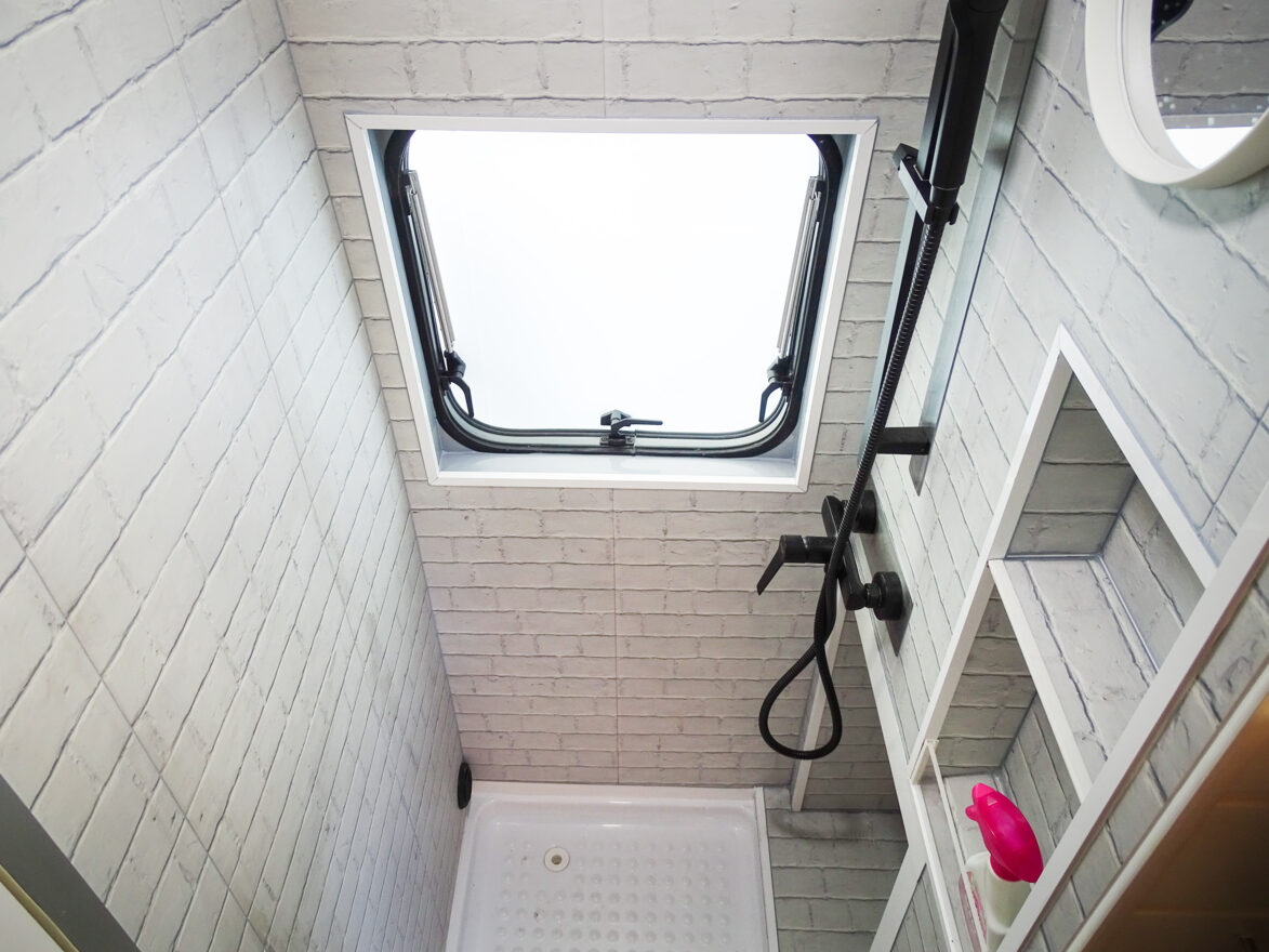 photos.bathroom