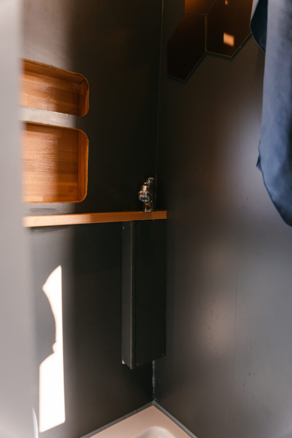 photos.bathroom