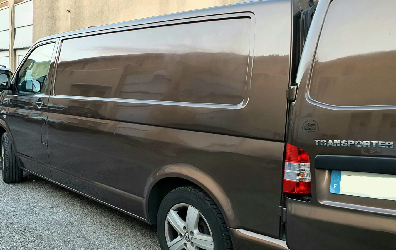 photos.external