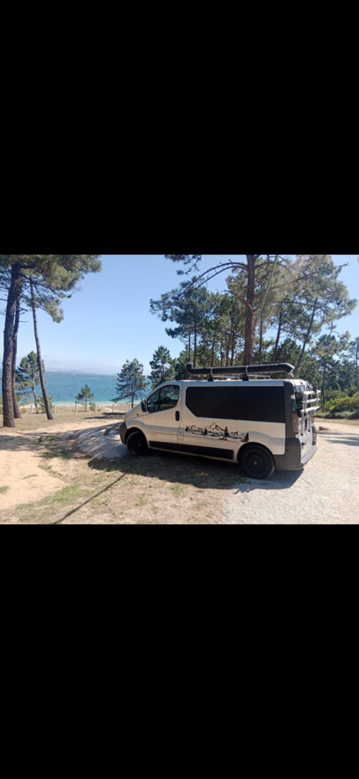 photos.external