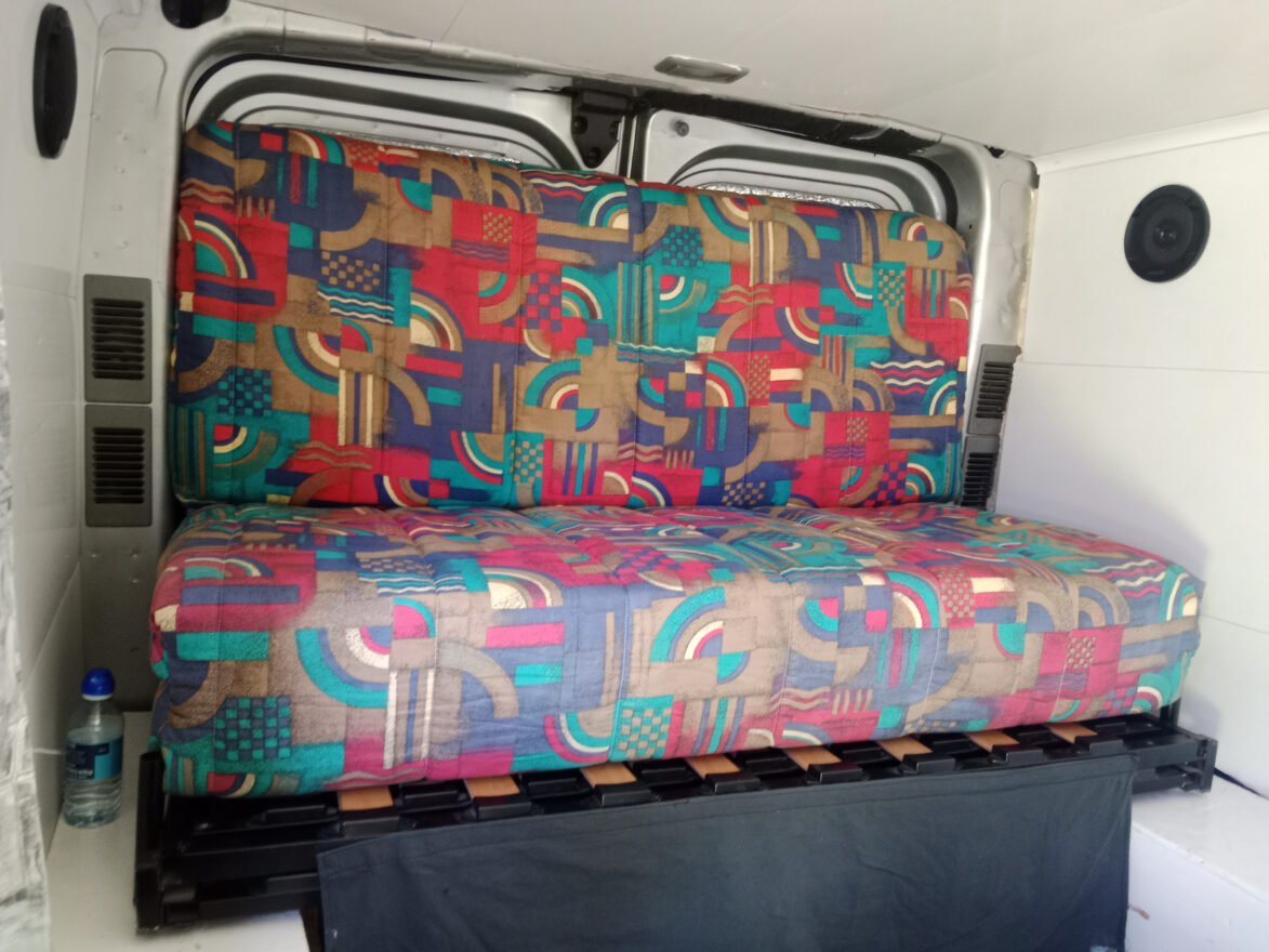 photos.couch
