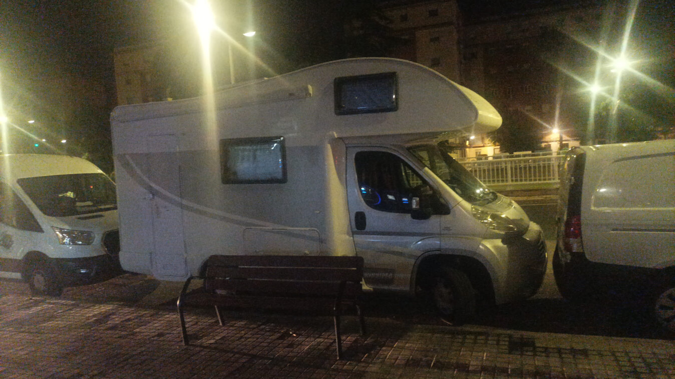 photos.external