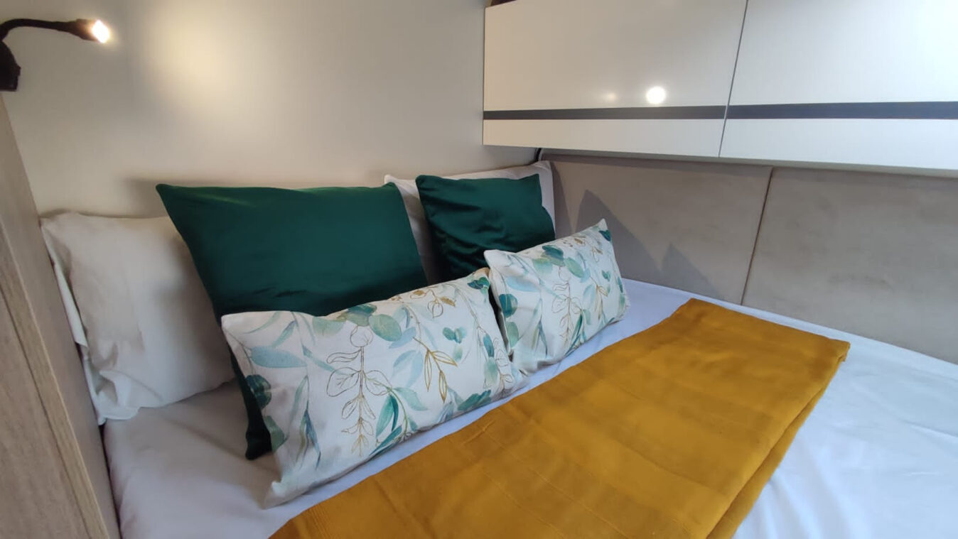 photos.couch