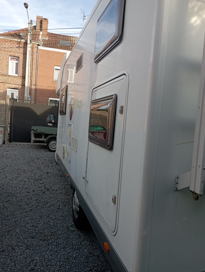 photos.external
