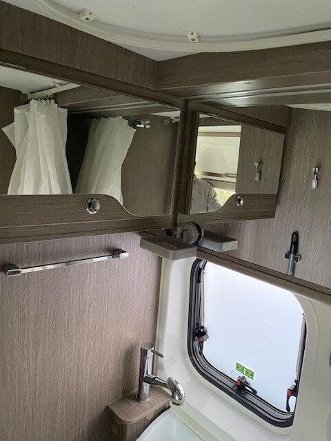 photos.bathroom