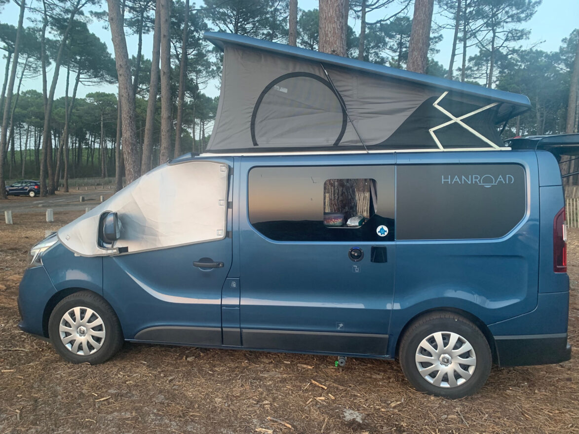 photos.external