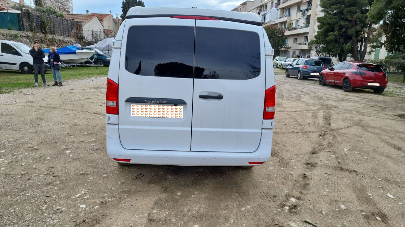 photos.external