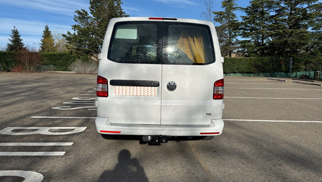 photos.external