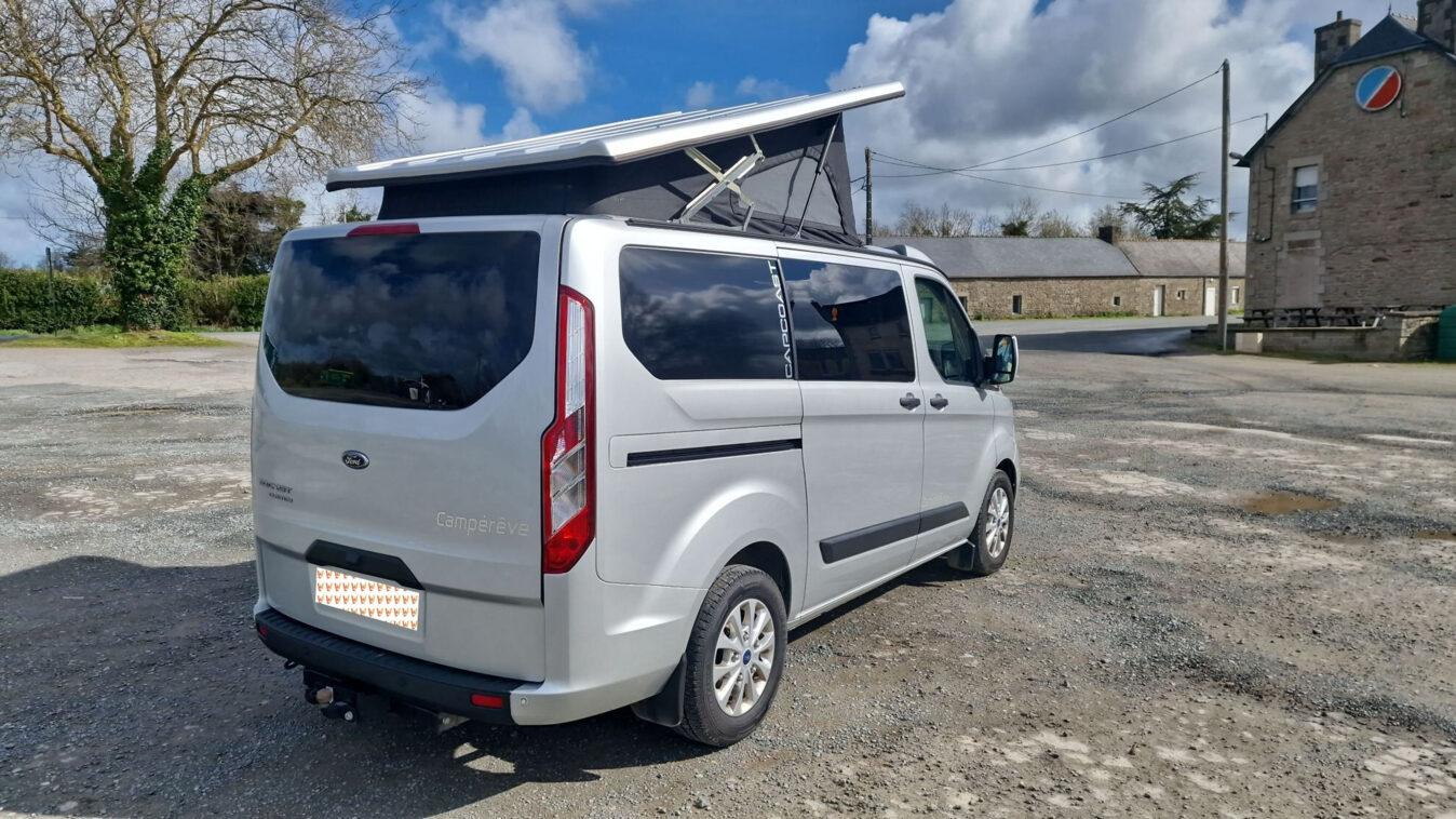 photos.external