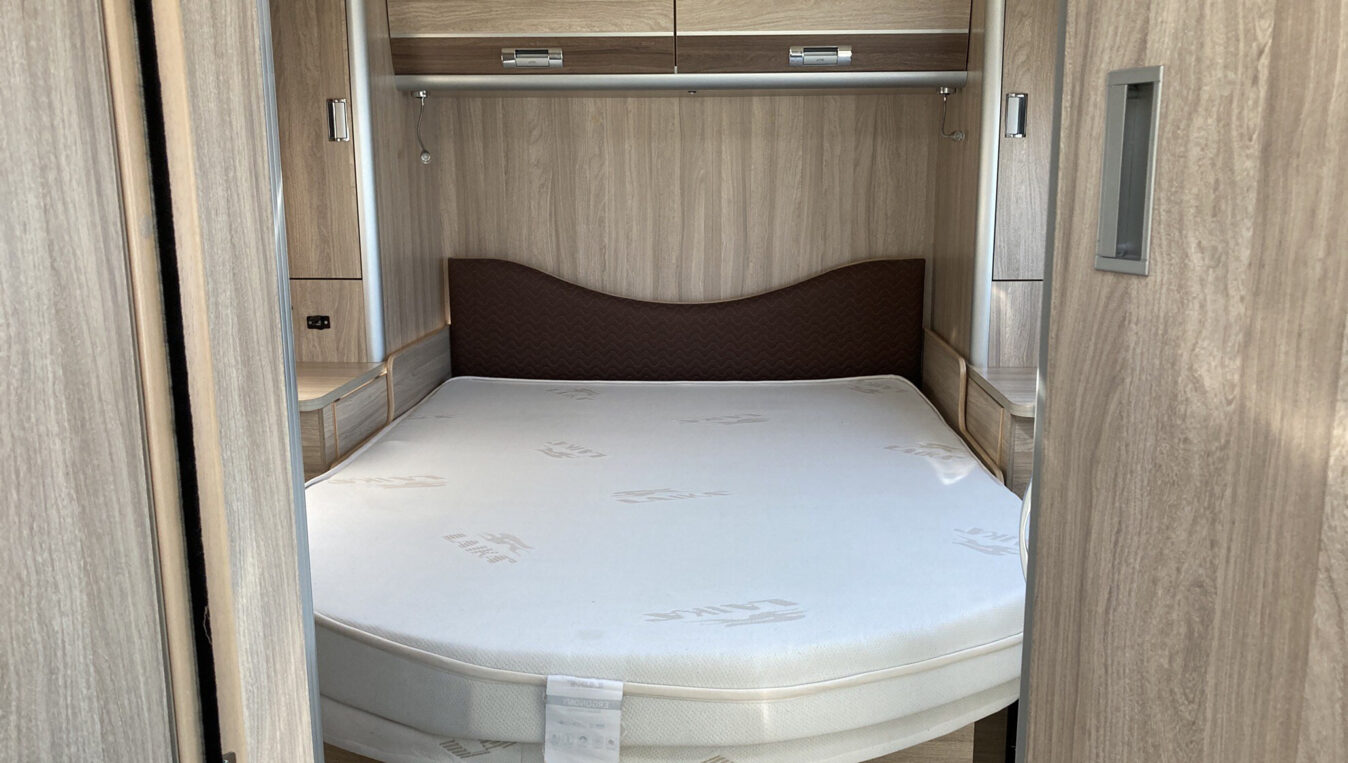 photos.couch