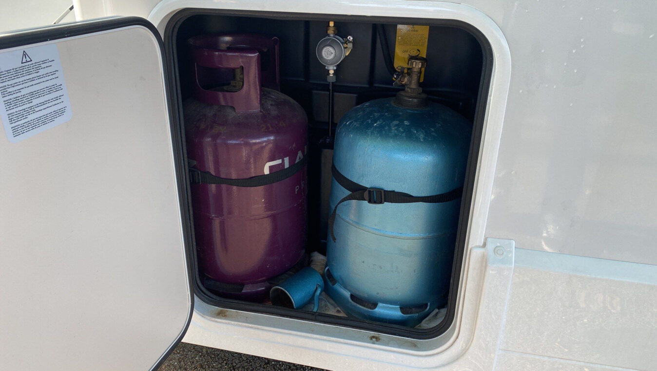 photos.accessories_ext