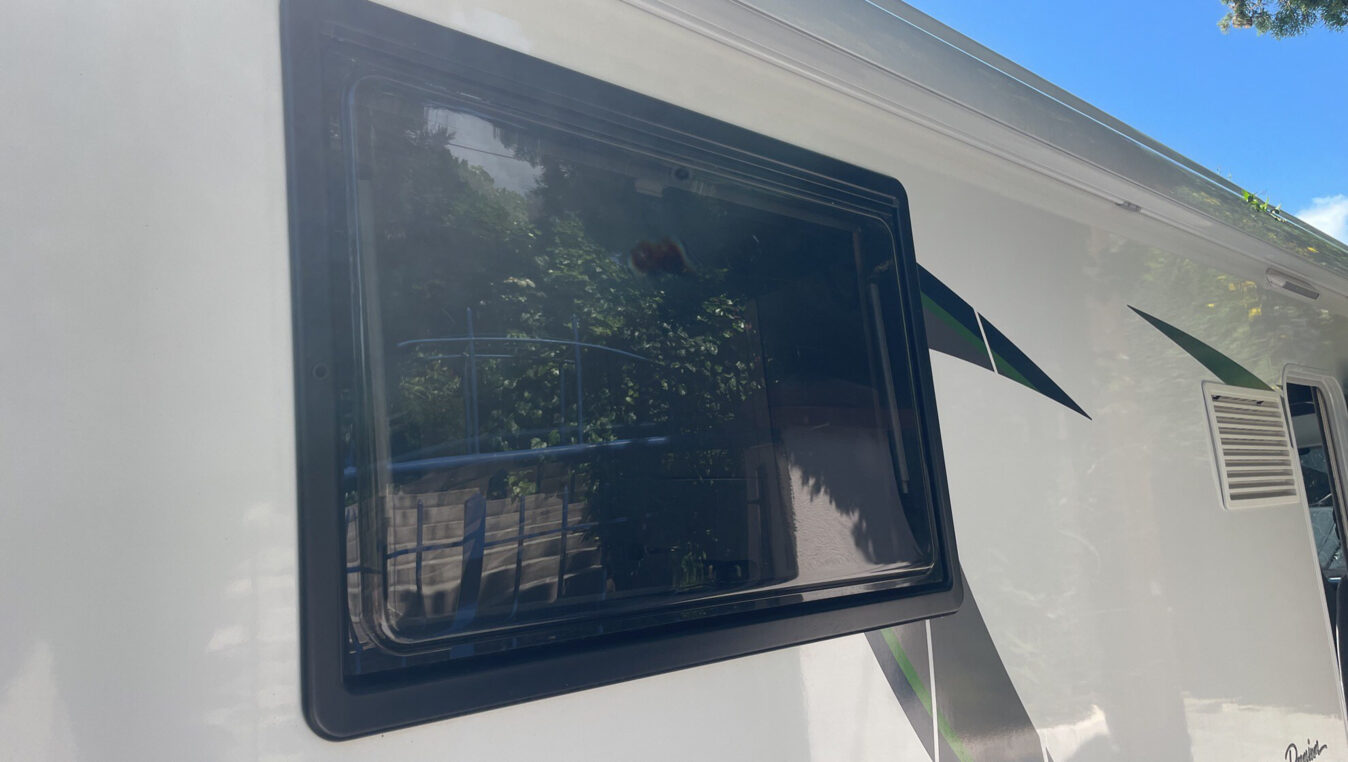 photos.accessories_ext