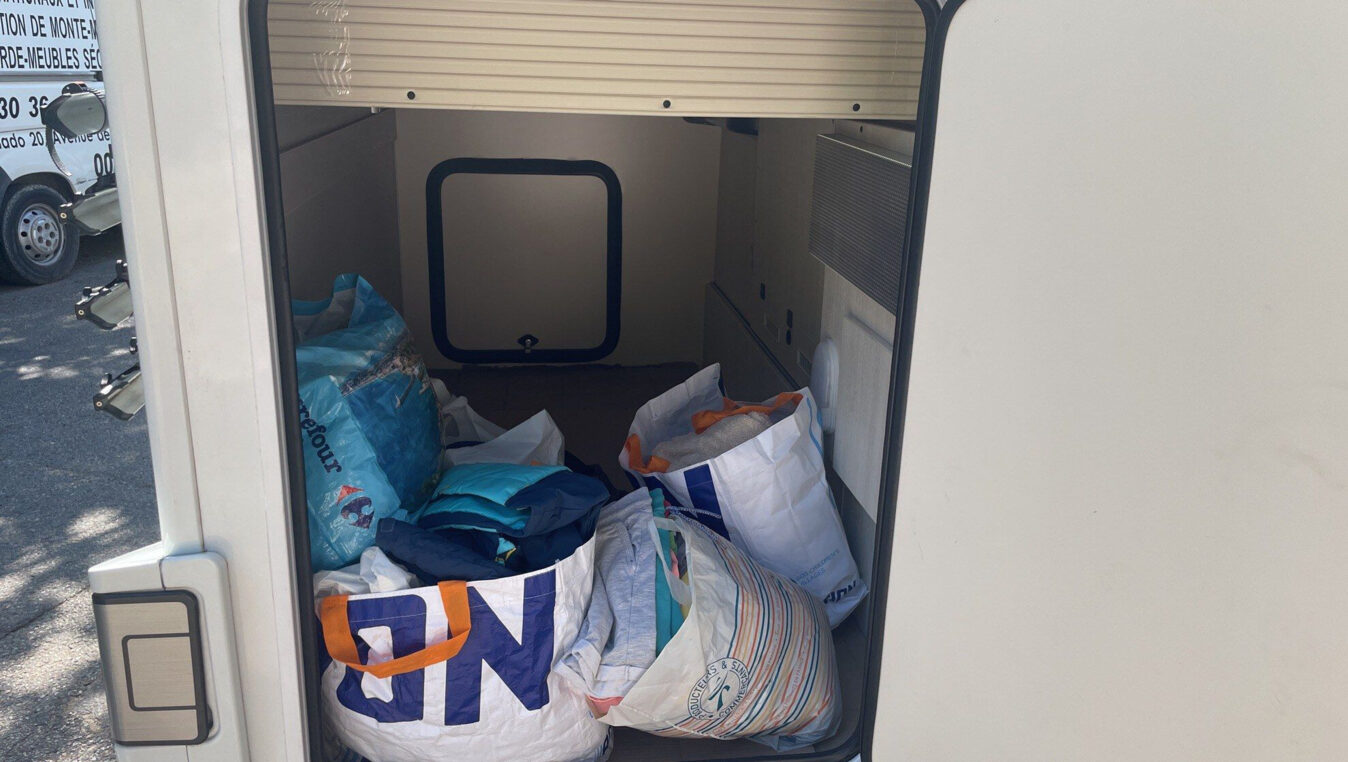 photos.accessories_ext