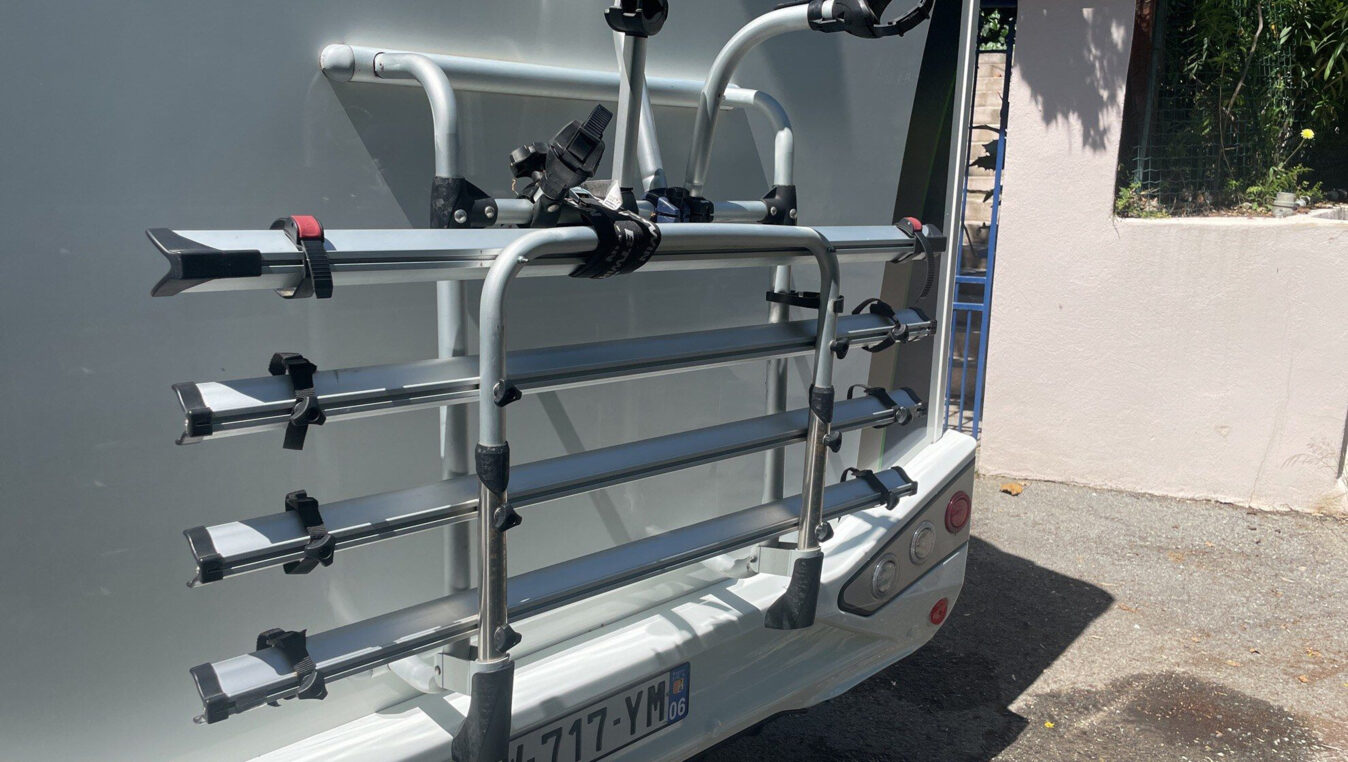 photos.accessories_ext