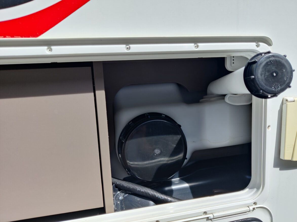 photos.accessories_ext