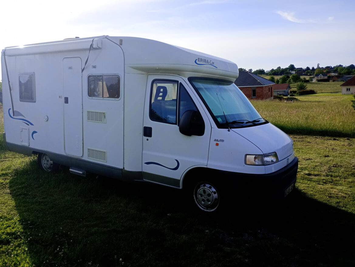 photos.external