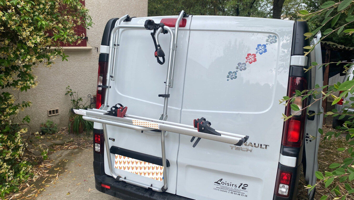 photos.accessories_ext