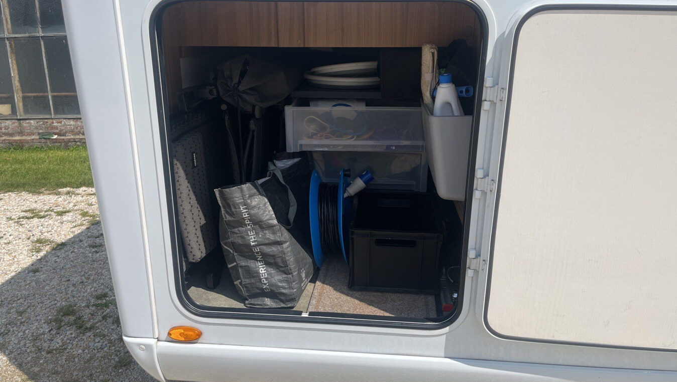 photos.accessories_ext