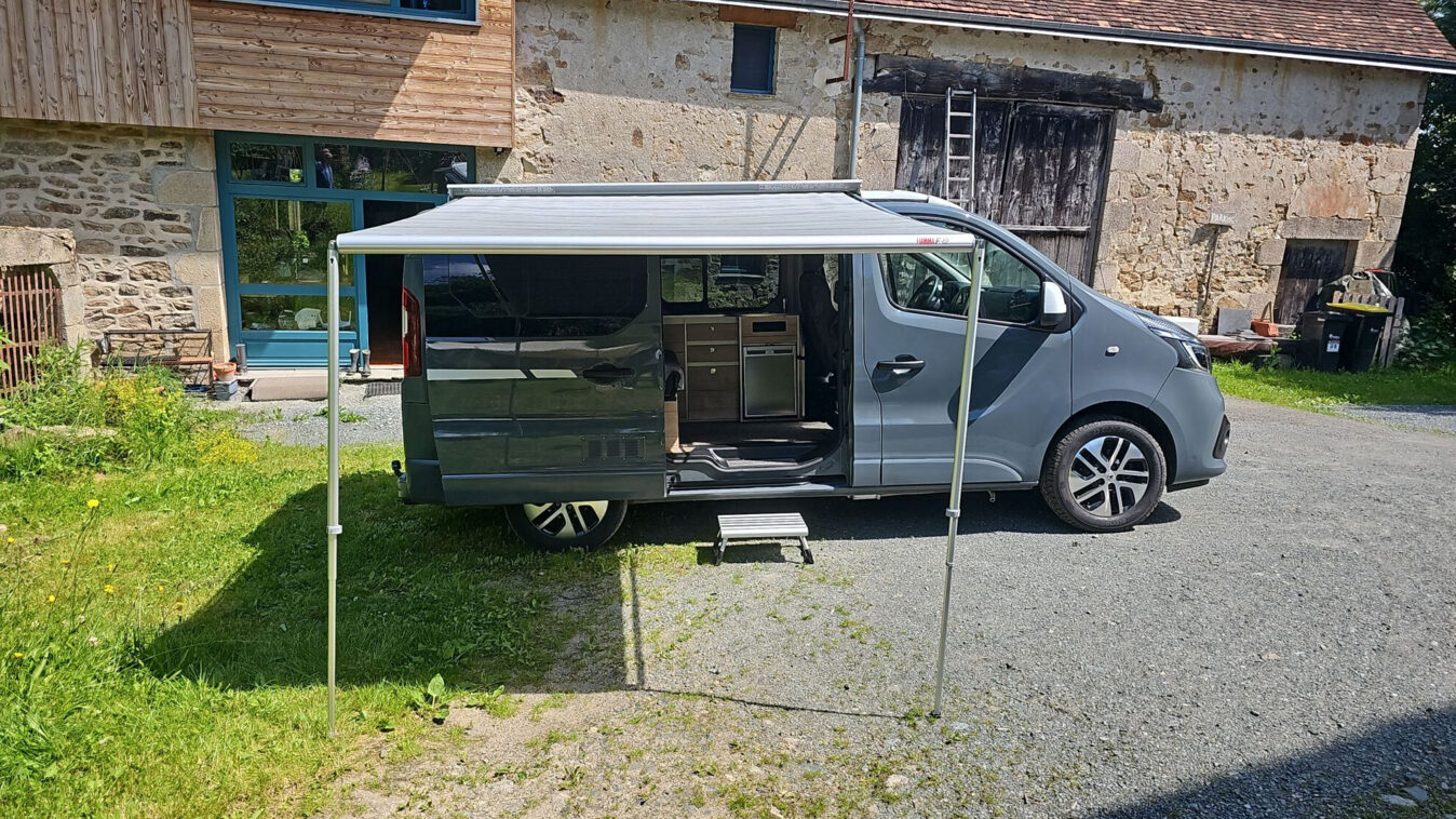 photos.accessories_ext