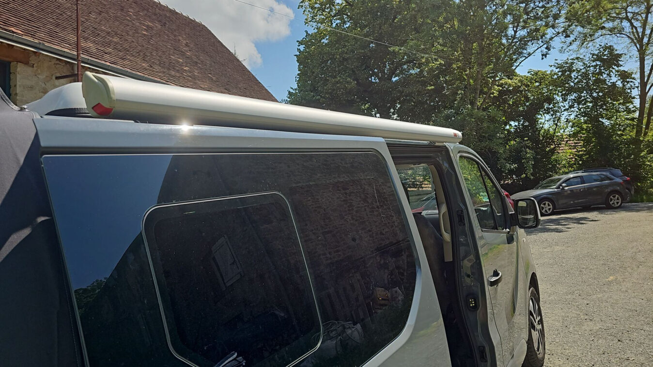 photos.accessories_ext